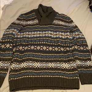 Comfy pattern sweater